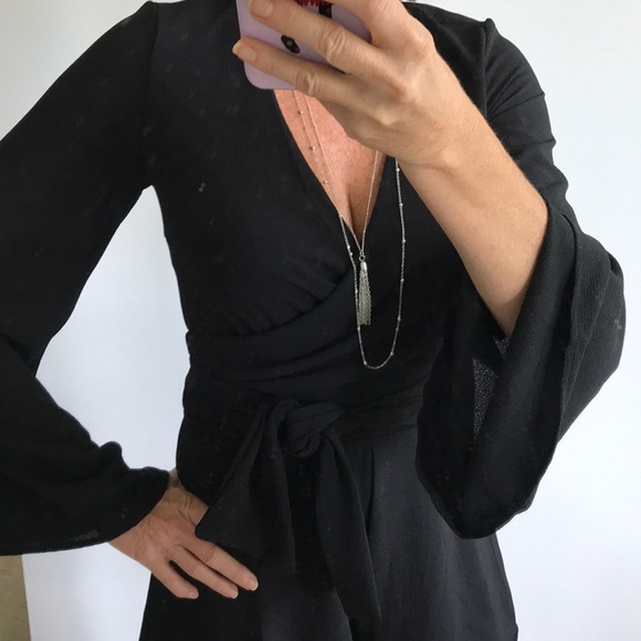 ♥️1 SIZE SMALL♥️Black Bell Sleeve Romper - Picture 2 of 7